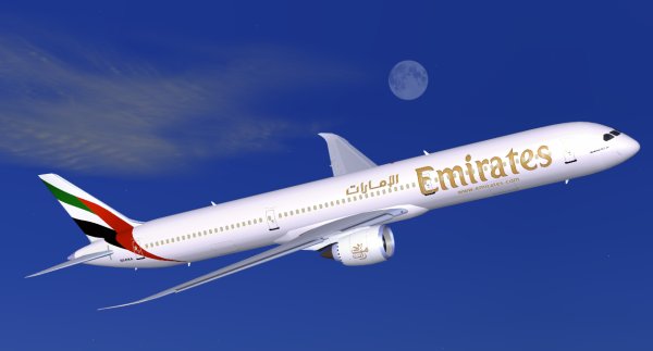 شركة طيران الإمارات توقف رحلاتها إلى غينيا 